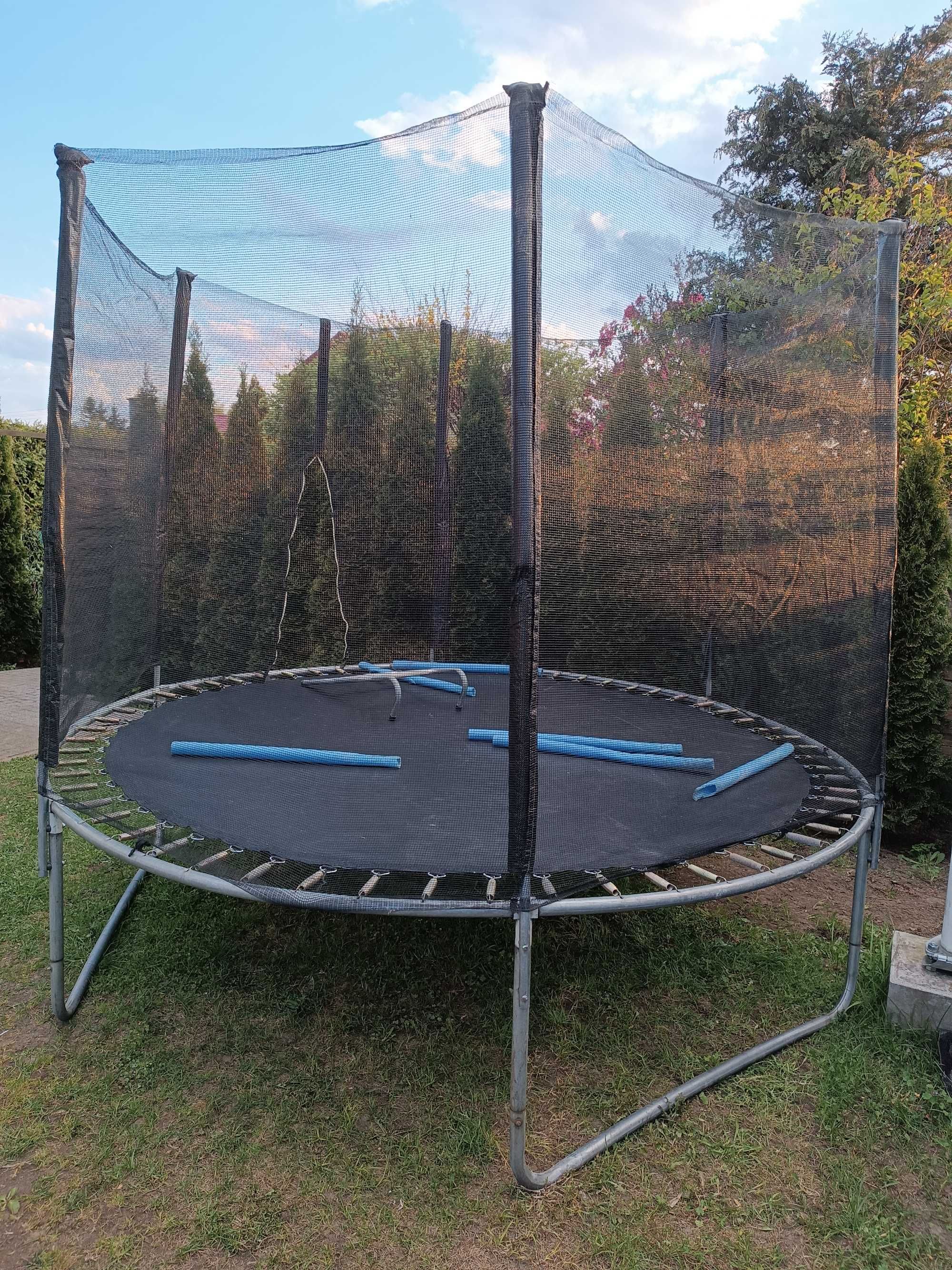 trampolina 300 cm używana