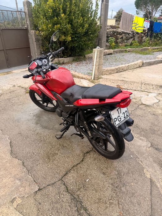 Honda CBF 125 – Ano 2014 – Excelente estado!