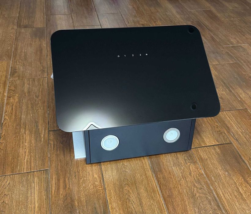 Витяжки похилі різного кольору та дизайну Minola Ventolux Perfelli