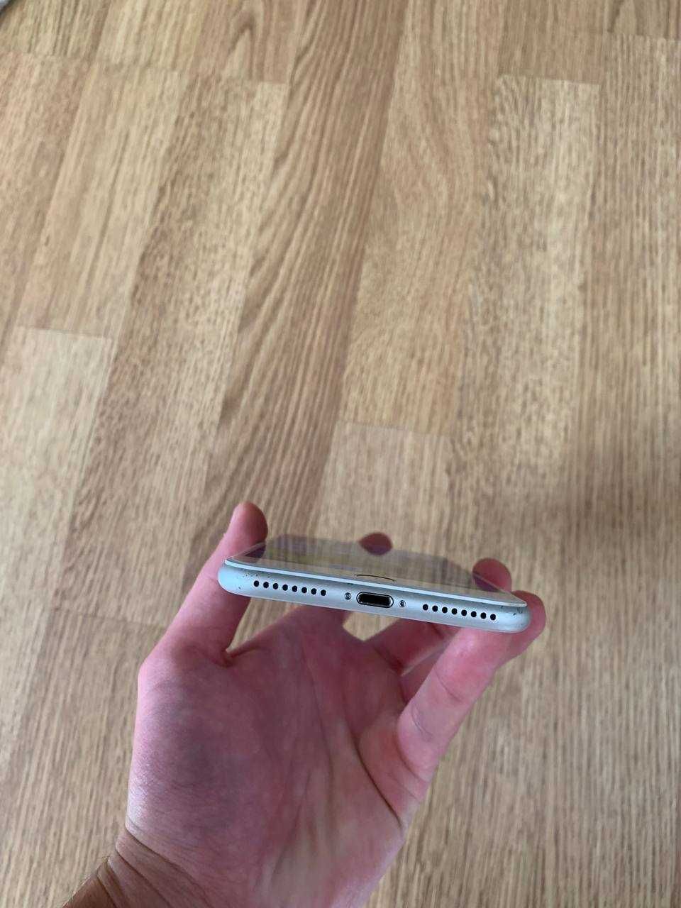 iPhone 8 Plus | 64GB | 97% | Neverlock