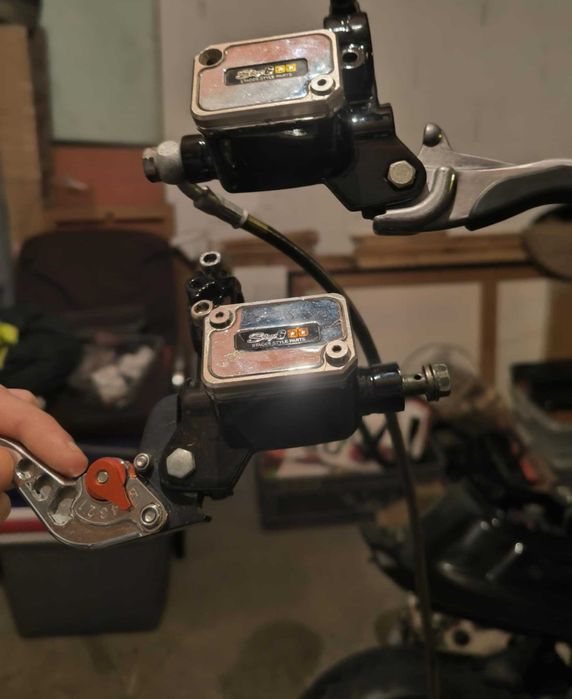 Travão de trás Yamaha Aerox Brembo