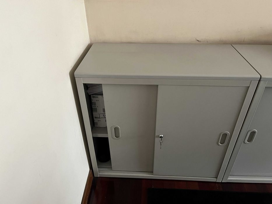 Armários de escritório