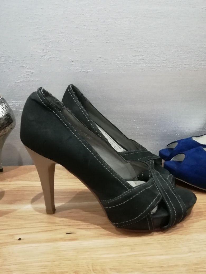 Buty na obcasie grafit