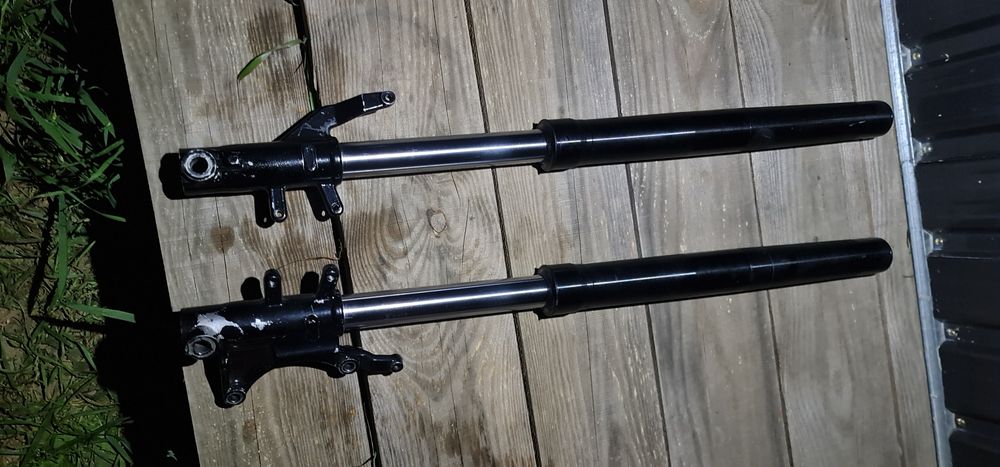 піря мото вилки пружина масло