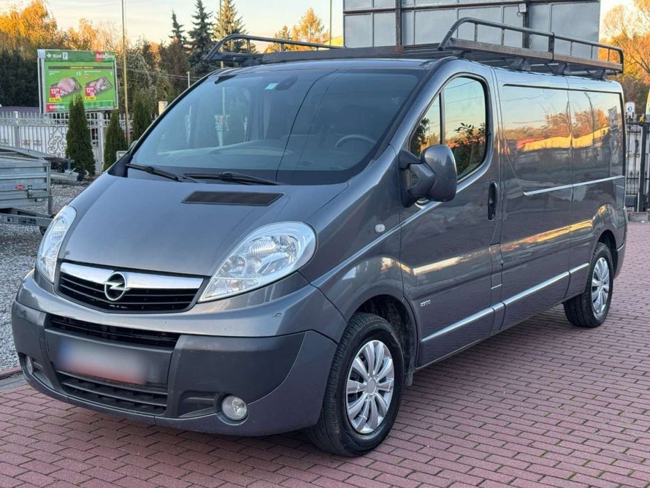 Renault Trafic  2.5 DCI 150KM #2013 Rok #200 tys przebieg #Nawigacja #Metalic Serwis