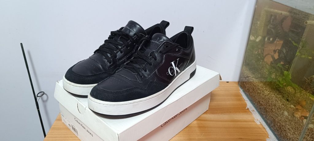 Взуття calvin klein 42й розмір basket cupsole low lth mono