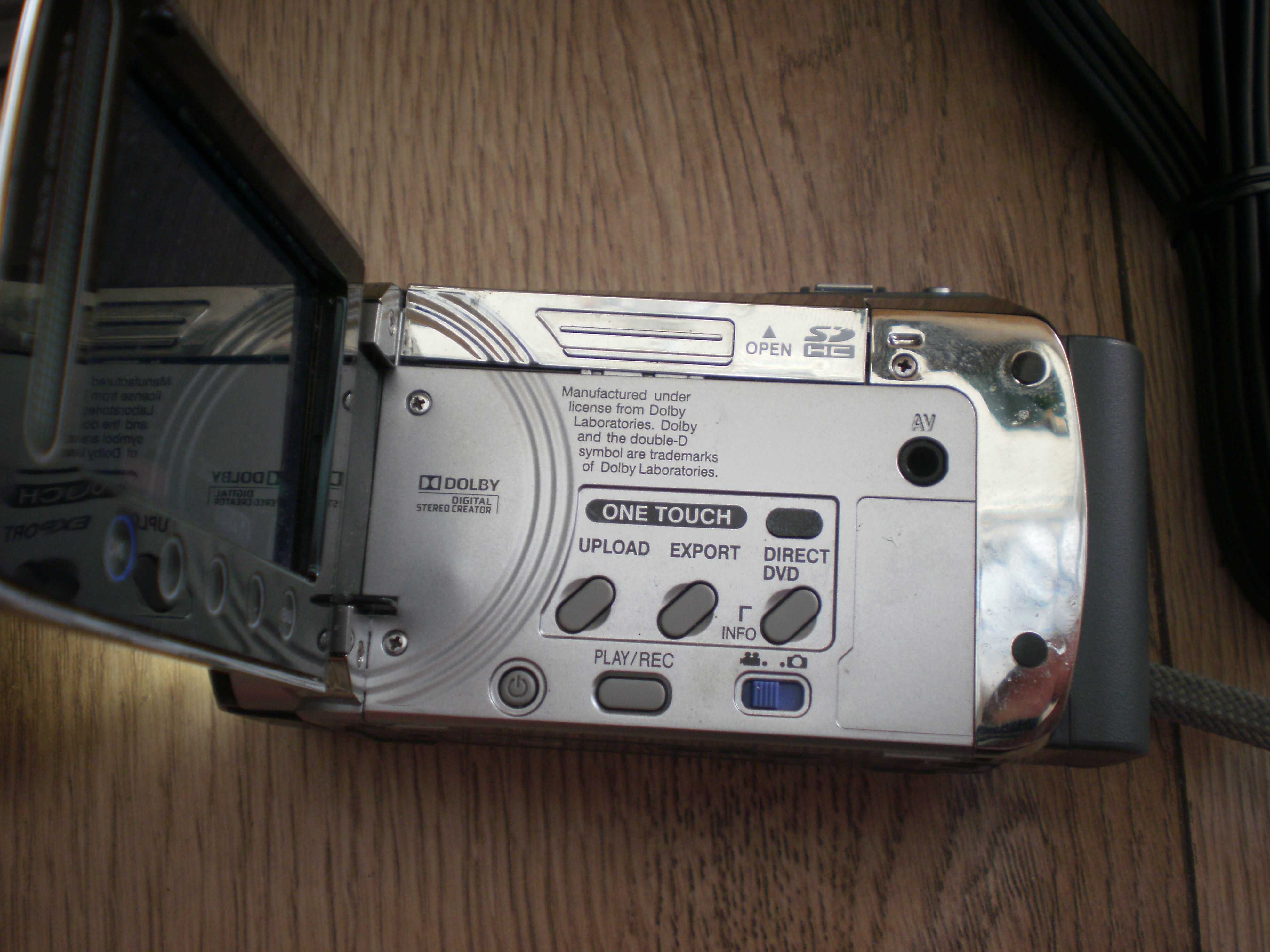 Kamera JVC GZ-MS 120 SEK .. 2 karty pamięci