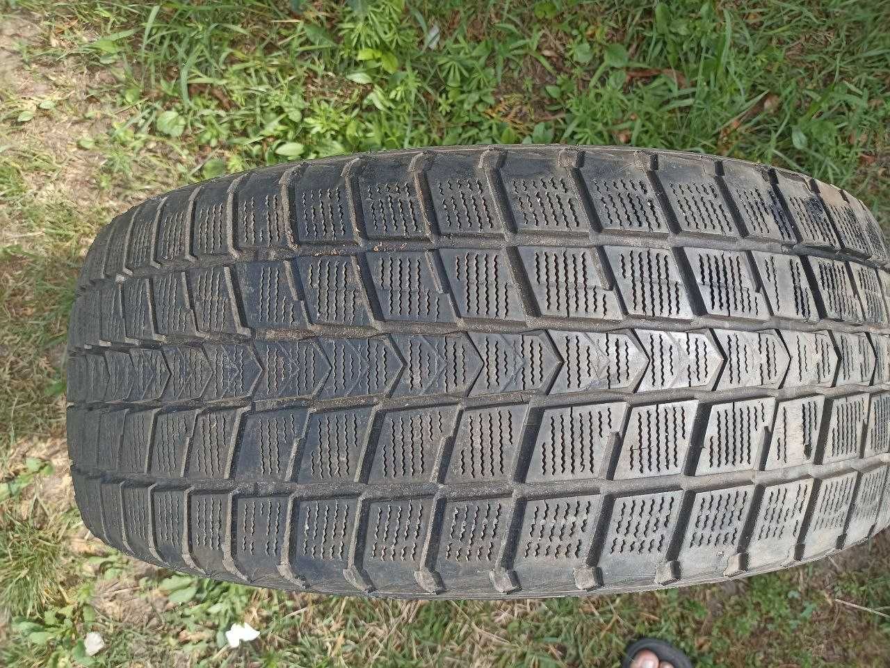Шина Nexen WinGuard Ice SUV 235/55 R18 - 1 шт.
