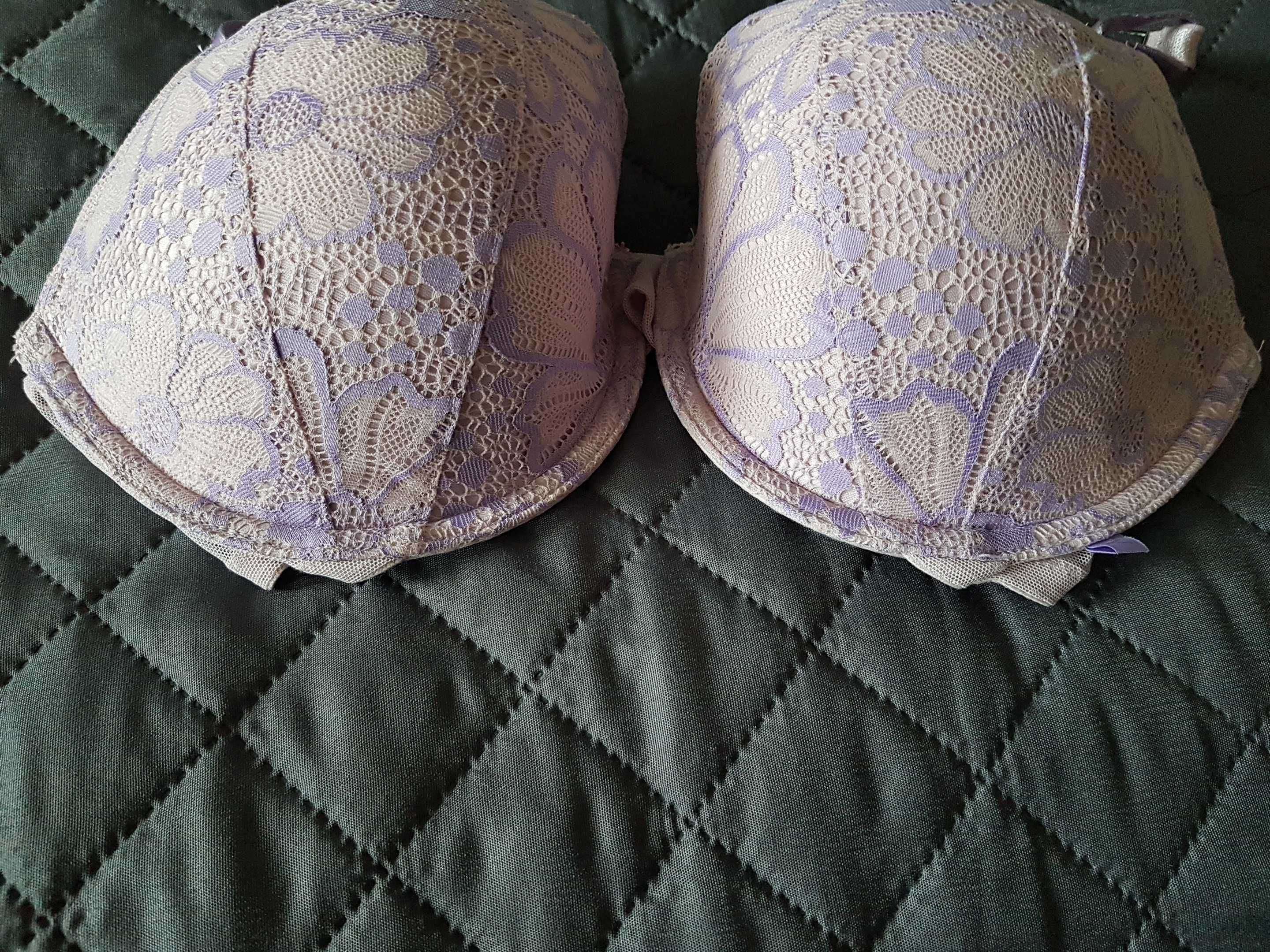 biustonosz stanik Victorias Secret 34DD 32DD