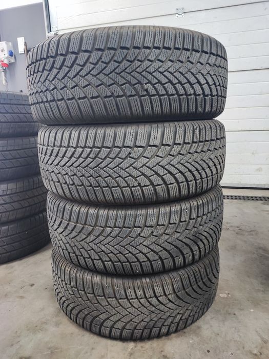 Opony zimowe 215/55R17 Bridgestone Blizzak LM005