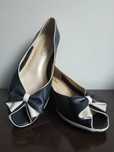 Van Dal damskie skórzane czółenka koturn peep toe granatowe r. 39 (6)
