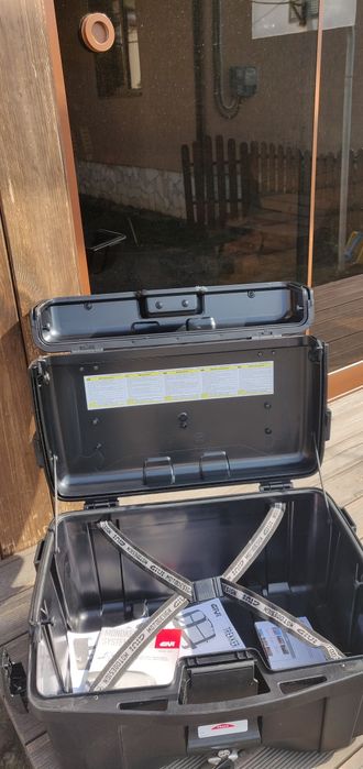 Мотокофр центральний або боковий Givi Trekker TRK46N 1 шт