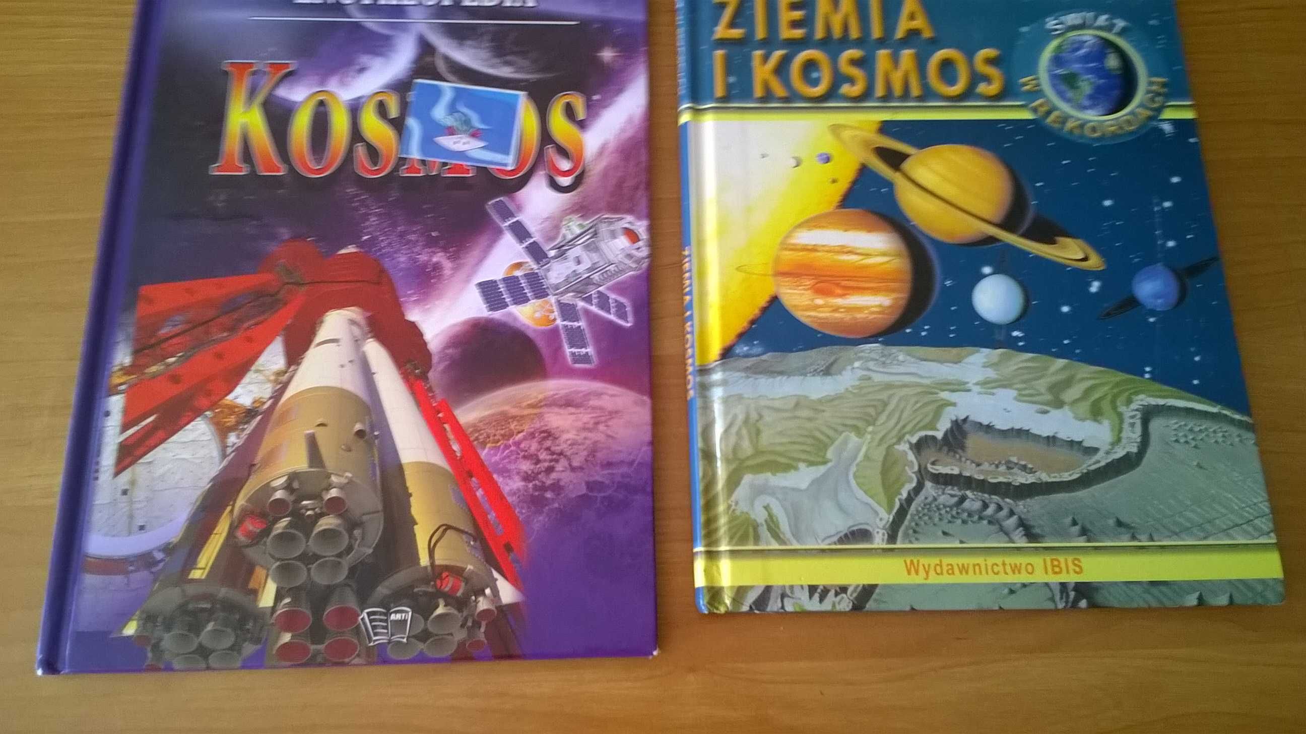 Encyklopedia  Kosmos . Ziemia i kosmos.