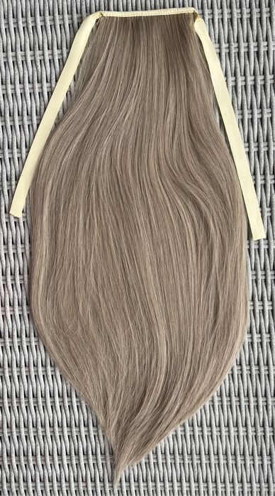 Premium Ultra włosy doczepiane, ciemny naturalny blond, kucyk