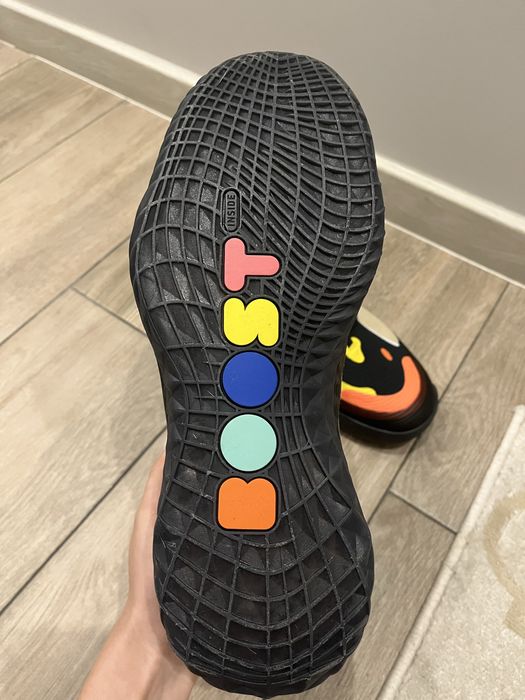 Баскетбольні кросівки Adidas 45 розміру