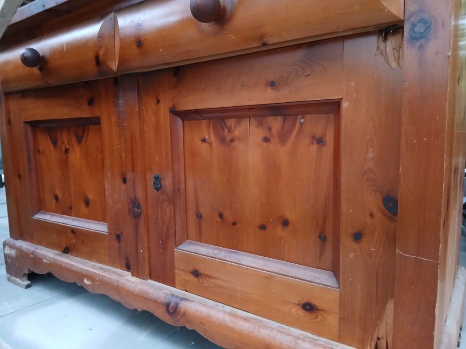 Kredens stół krzesła szafka Stare meble