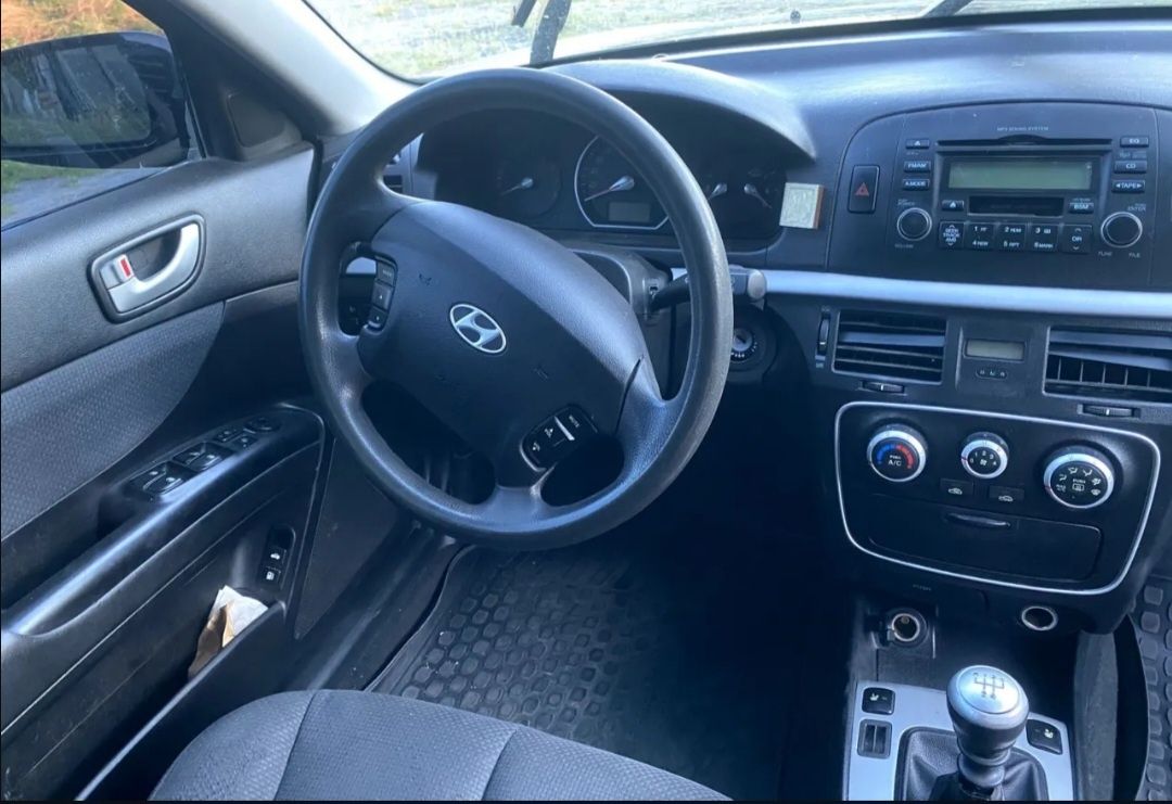 Разборка шрот розбірка запчастини Hyundai sonata 5 nf 2.0 бензин механ