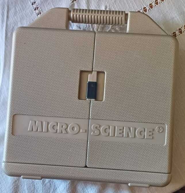 Microscópio MicroScience como Novo
