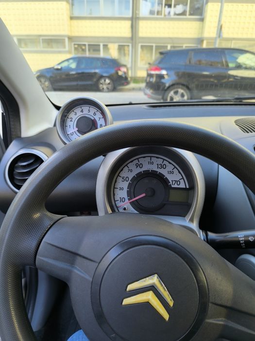 Citroën c1 impecável