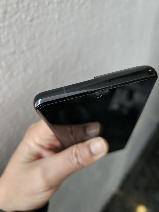 Galaxy S21 ultra..512/16gb