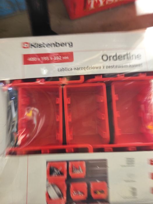 Pojemniki transportery kuwety skrzynki garaz