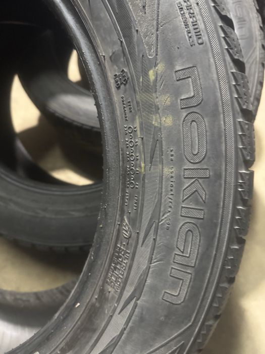 Зимові шини 255/55R19