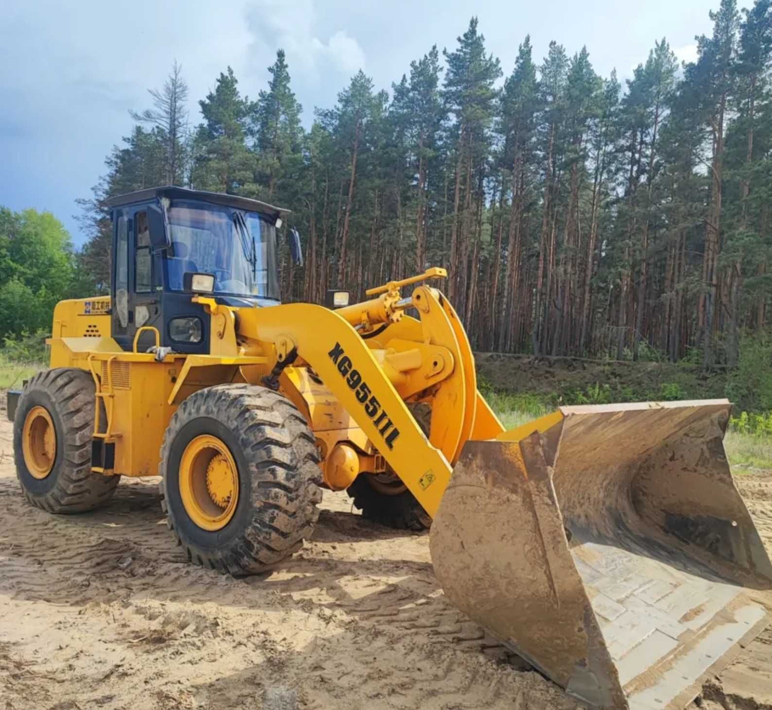 Оренда фронтальний навантажувач, погрузчик Каменское, аренда погрузчик