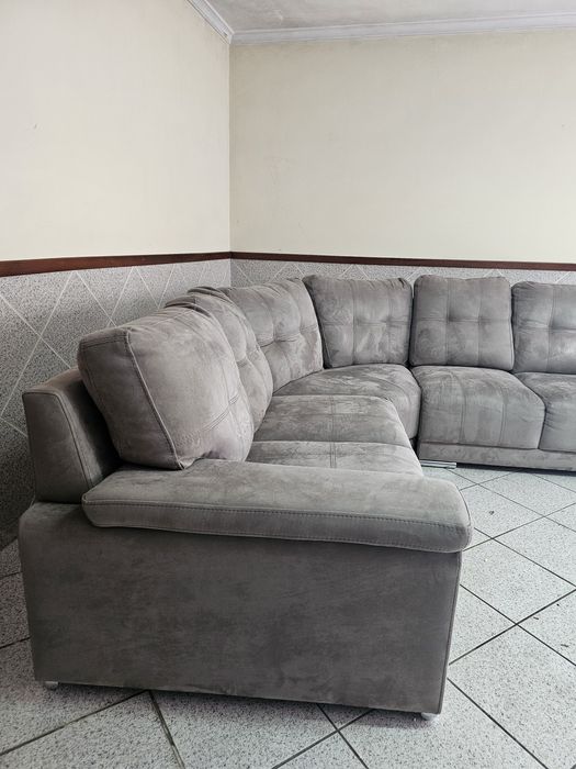 Sofá cinza de canto com 2.50 x 2.50