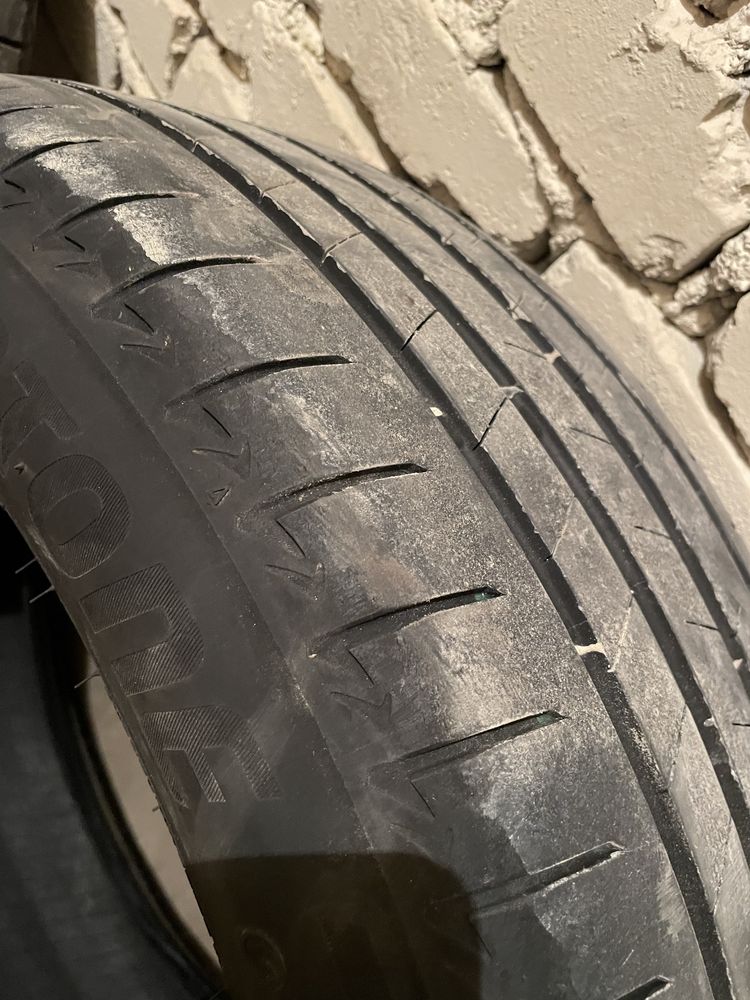 Opony letnie Bridgestone Alenza 225 60 R18