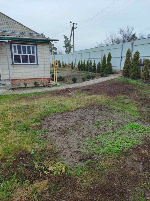 В продажу будинок на межі Золотоноша