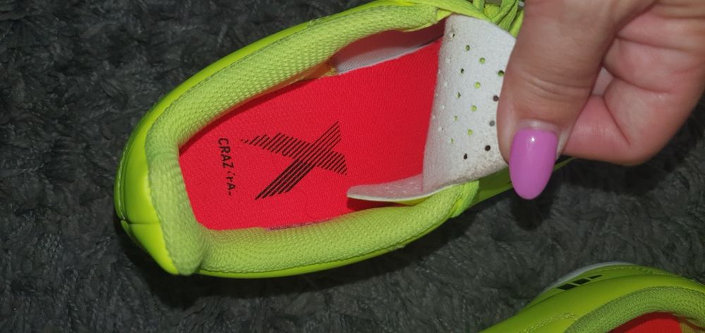 Chuteiras adidas 36.5