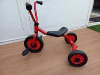 Triciclo criança