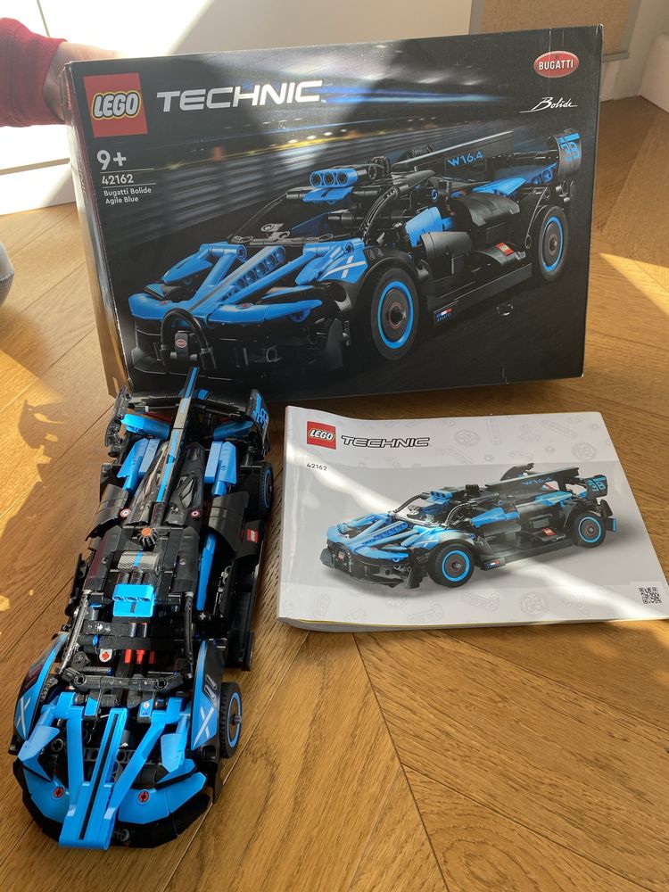 Lego Technic Bugatti Agile Blue