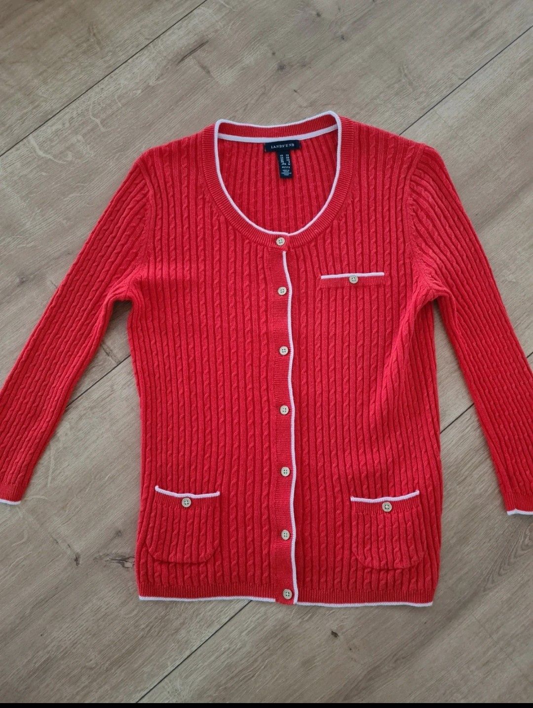 Sweter czerwony 55% Len i 45% Cotton. Warkoczowy wzór. Rozmiar XS / S