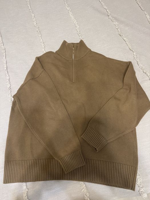 Светр Zara з коміром жіночий