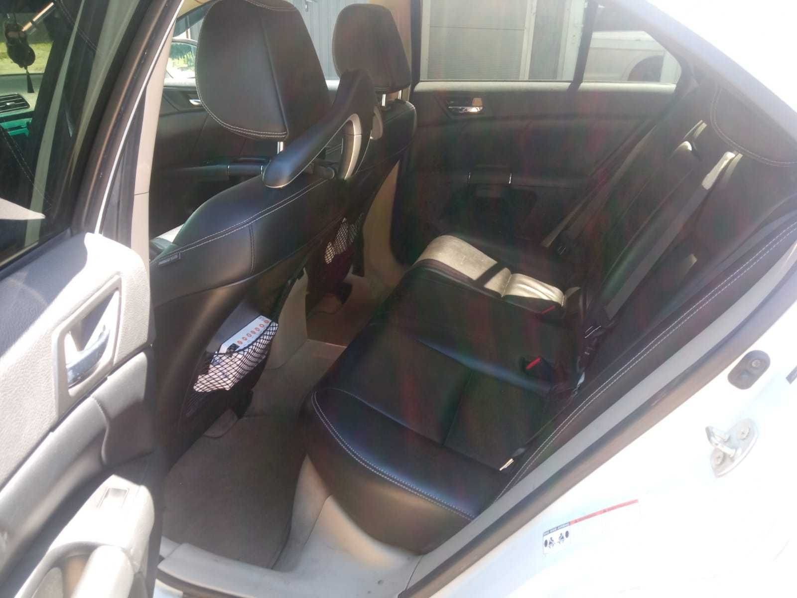 Продам ТЕРМІНОВО  Suzuki Kizashi   2,4 2010р