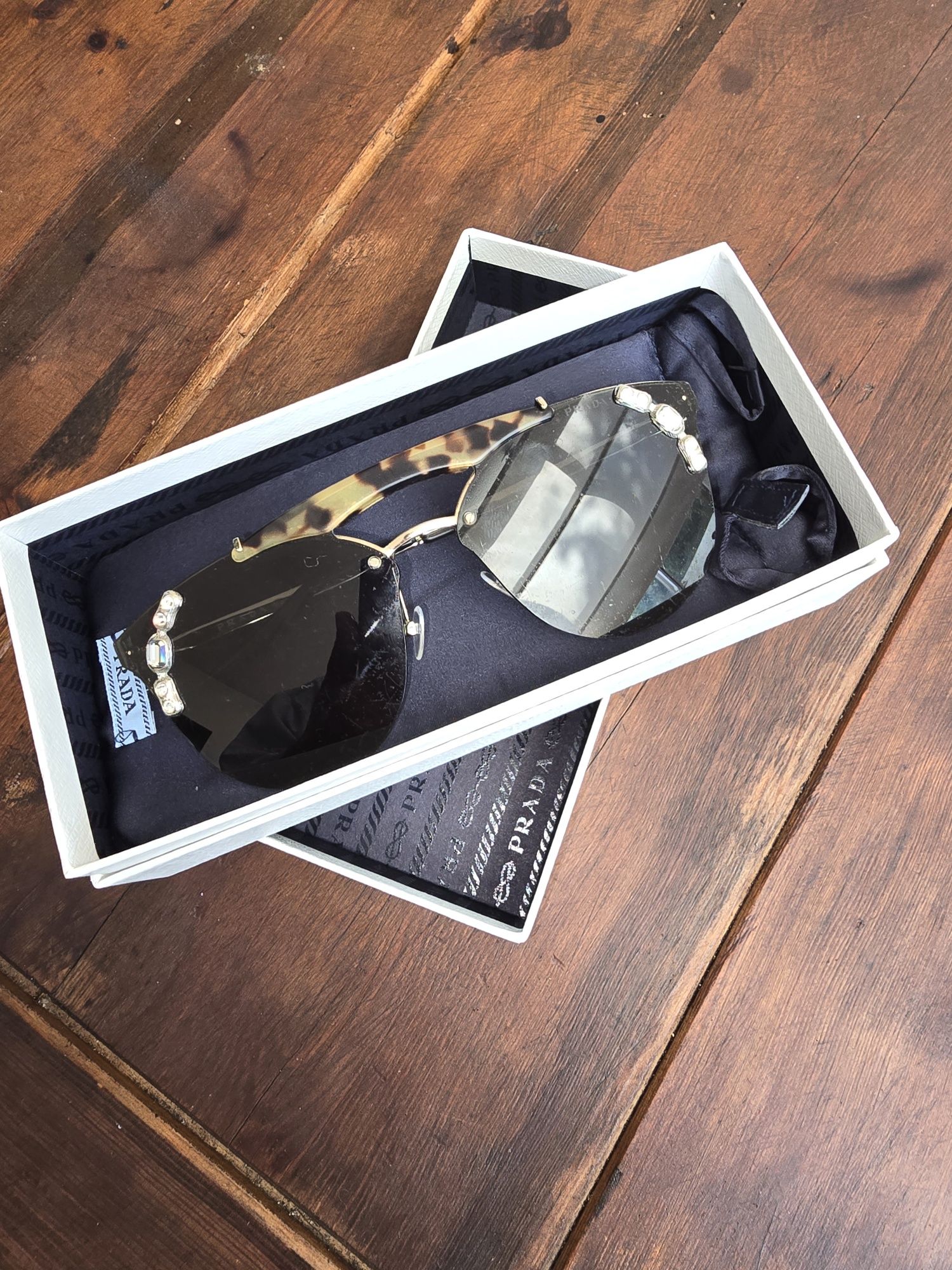 Oculos usados Prada