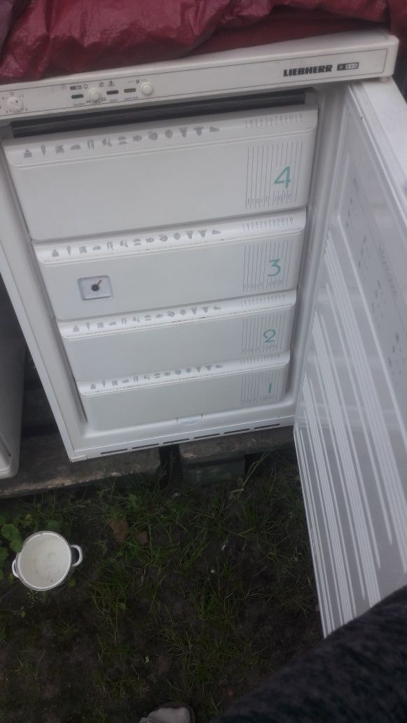 zamrazarka 4 koszykowa Liebherrg