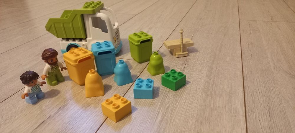 Lego duplo smieciarka
