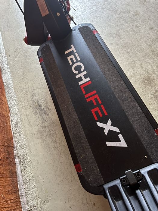 Hulajnoga Elektryczna Techlife X7 – Moc, Zasięg i Komfort!