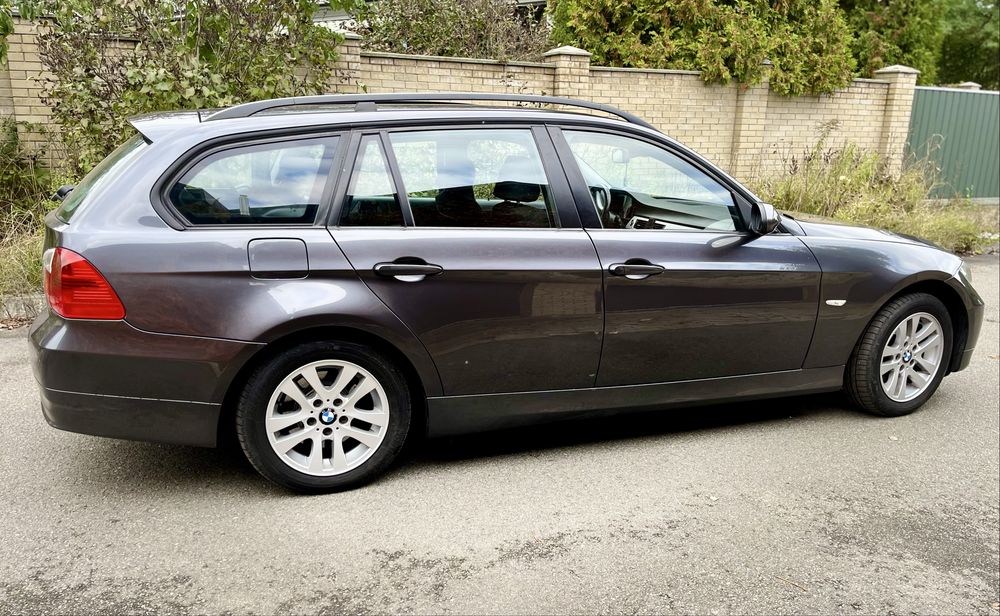 BMW 3 2008 рік 2.0 бенз