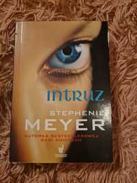"Intruz" Stephenie Meyer