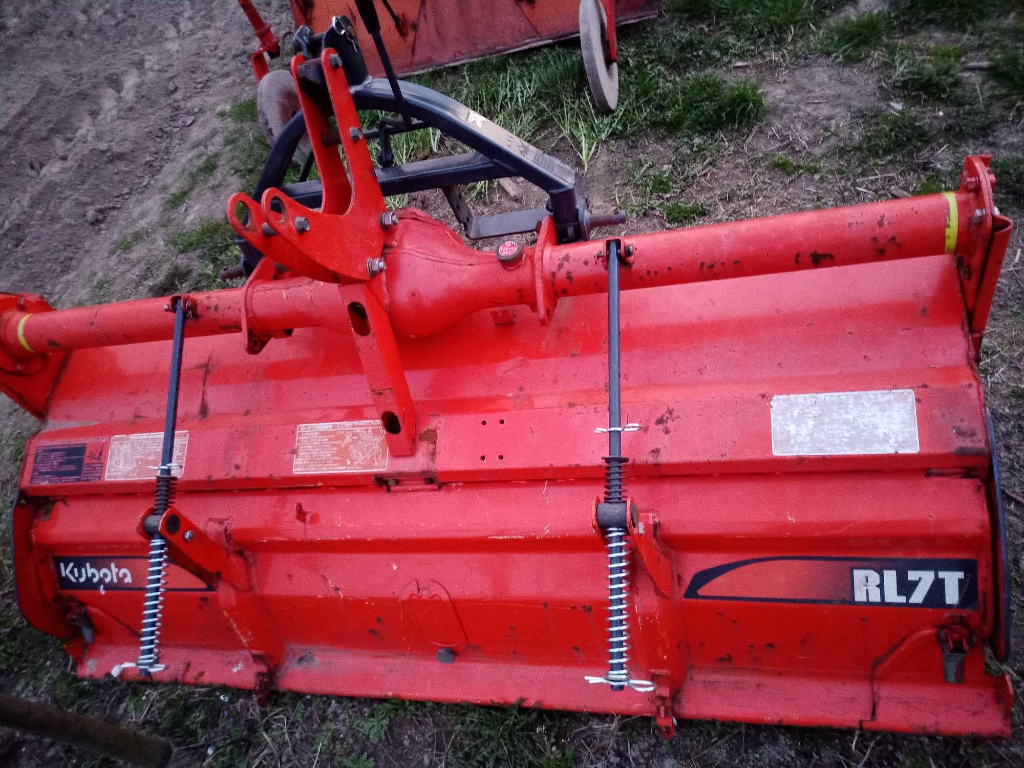 glebogryzarki japońskie ISEKI , KUBOTA