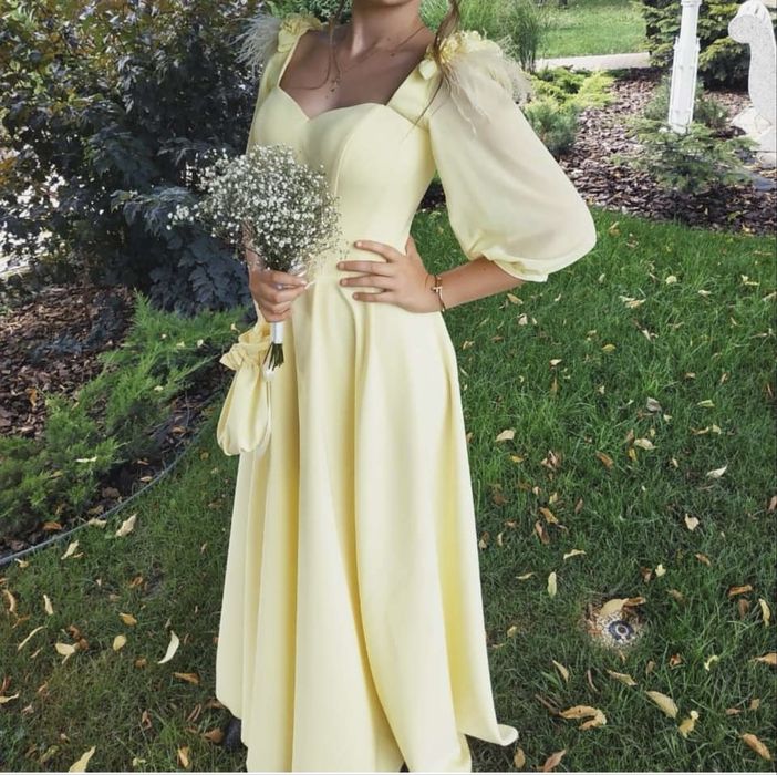 Сукня в хорошому стані,одягала 1 раз