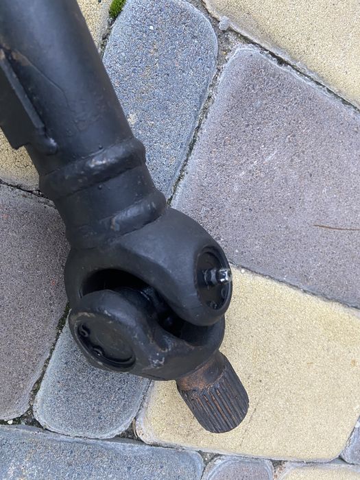 Передній кардан BMW f15 F16 26 20 9 425 907