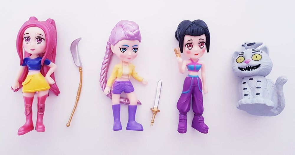 Conjunto 4 pcs k-pop demons (Portes Incluidos)