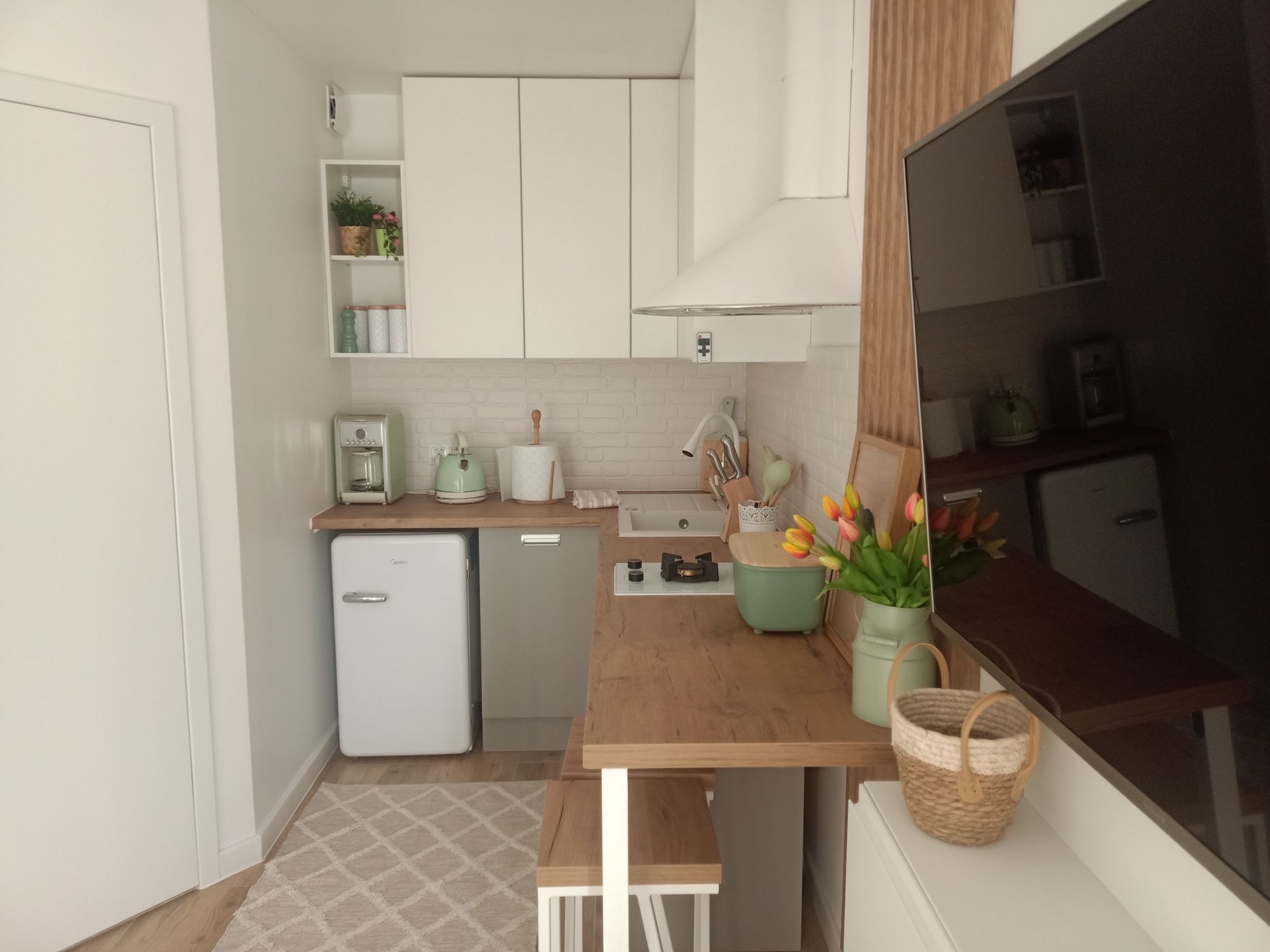 Dom w górach wakacje BOHO HOUSE ferie Brenna rzeka sauna balia Wisła