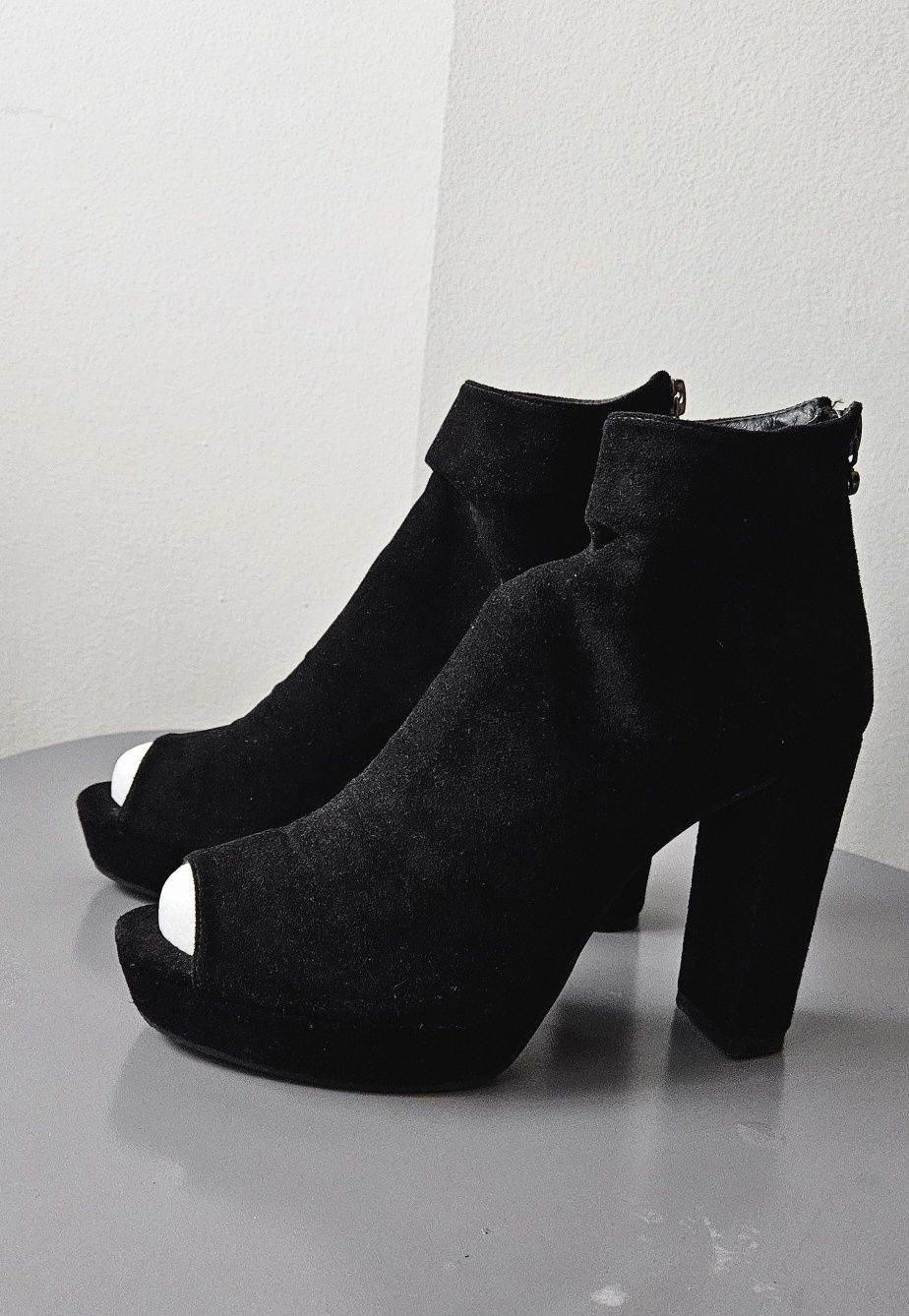 Botki peep toe na obcasie (czarne r.39)