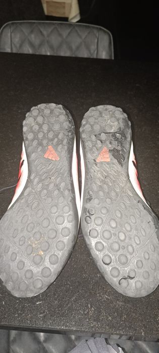 Sapatilhas de futsal adidas