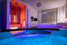 JACUZZI & SAUNA apartament dla dwojga w sercu miasta